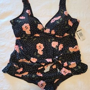 Torrid Size 4 NWT One-piece Bathing Suit
